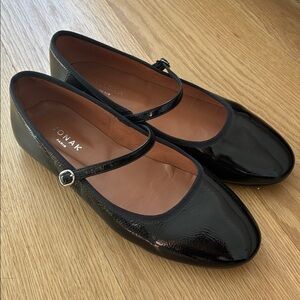 Mary Jane Ballet Flats in Black Patent Leather